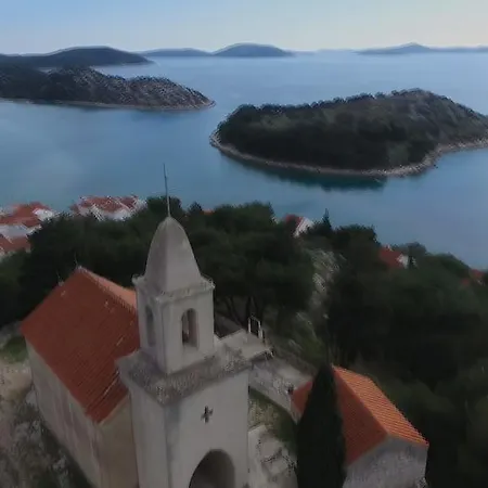 Divine Dalmatia * Tribunj (Sibenik-Knin)